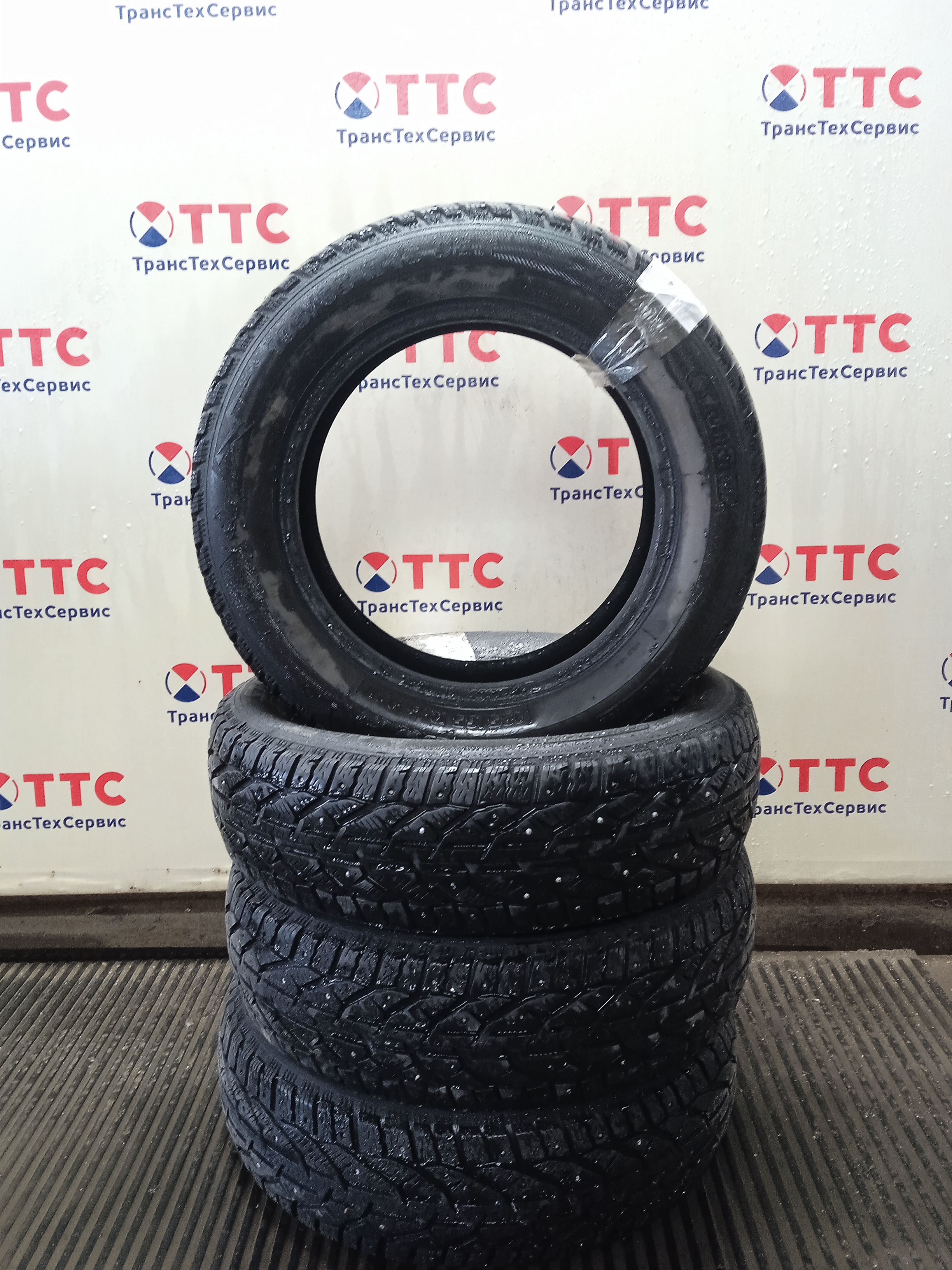 Шины Б\У Kormoran STUD 2 185/65 R15 92